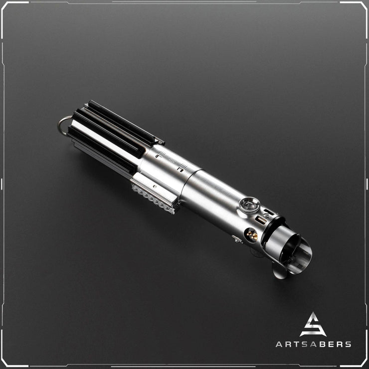 Luke Skywalker Ep4 Graflex Lightsaber