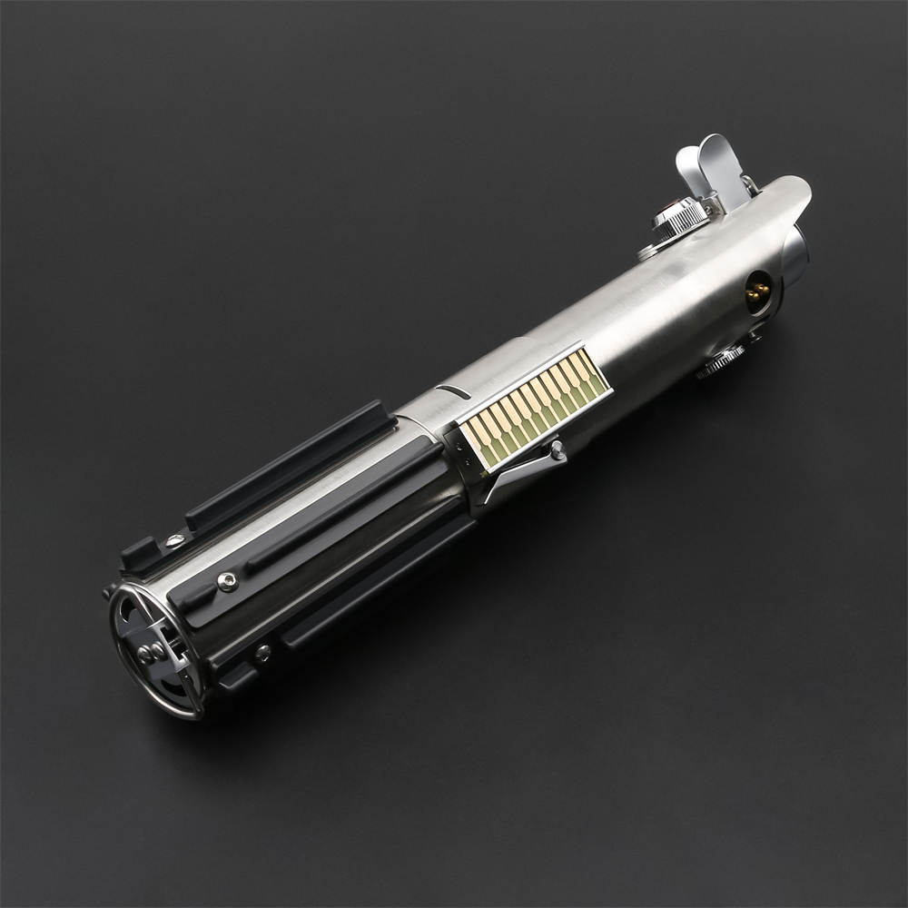 Luke Skywalker EP7 Graflex Lightsaber - Proffie 2.2