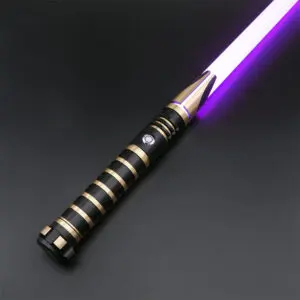 Mando V2 Gold Lightsaber - Proffie 2.2