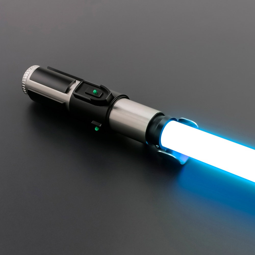 Master-Yoda-Lightsaber-SNV4-