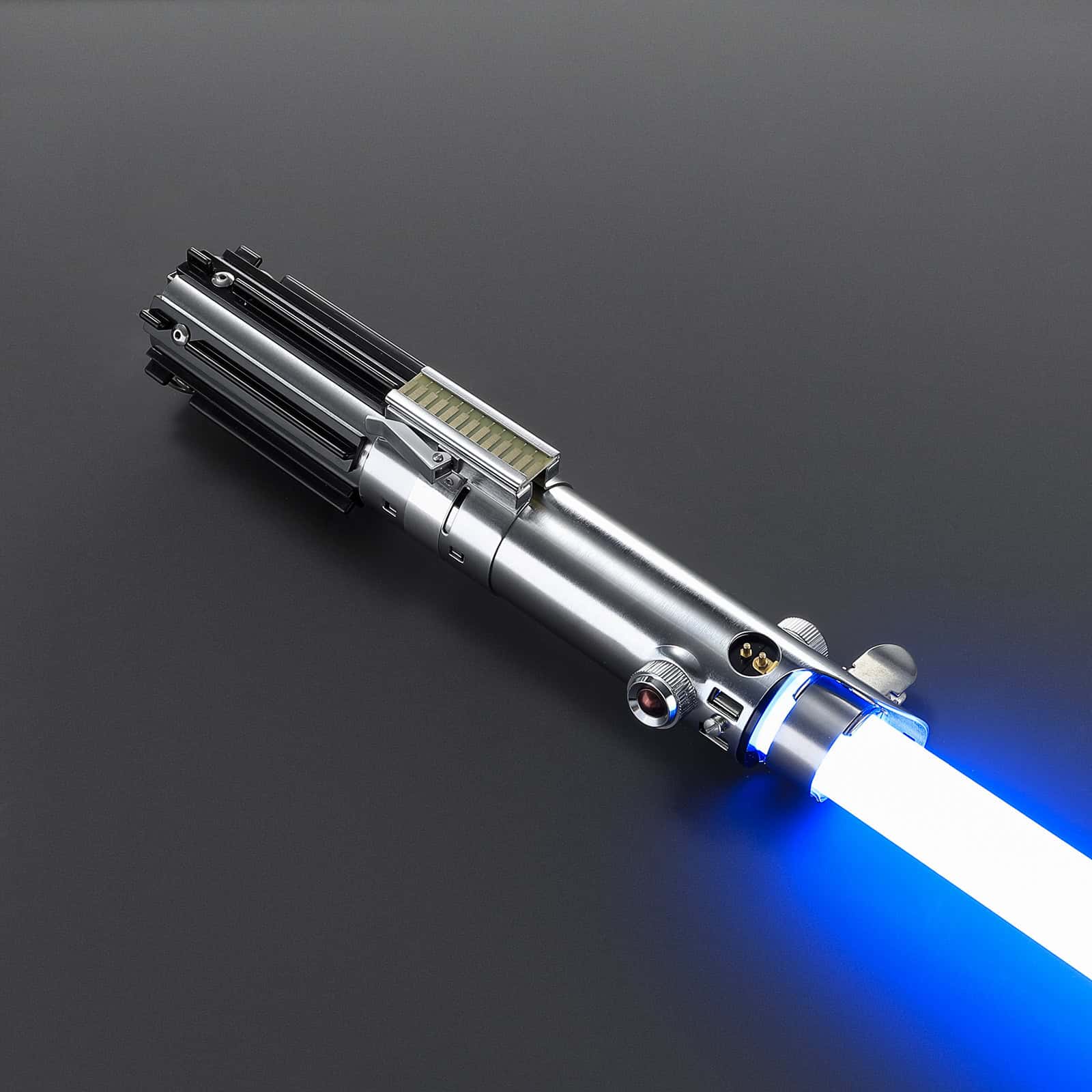 Luke Skywalker EP5 Graflex Lightsaber - Xenopixel V3
