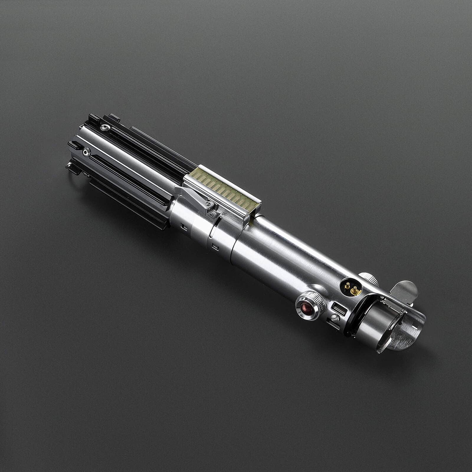 Luke Skywalker EP5 Graflex Lightsaber - Xenopixel V3